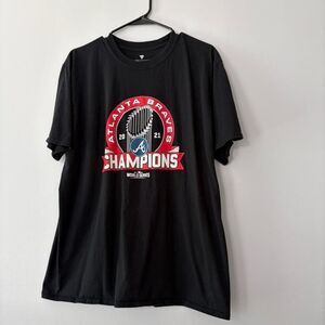 Majestic-athletic Men's Black T-shirt